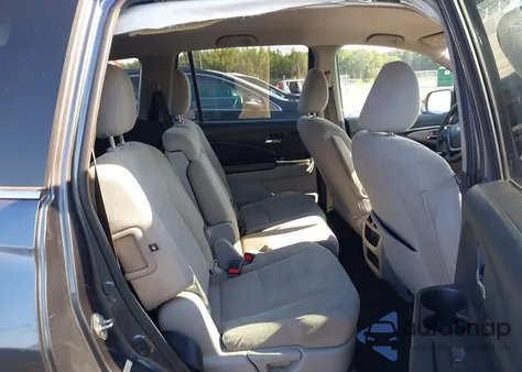 2016 Honda Pilot Lx z USA, uszkodzony, nr VIN 5FNYF5H10GB026766